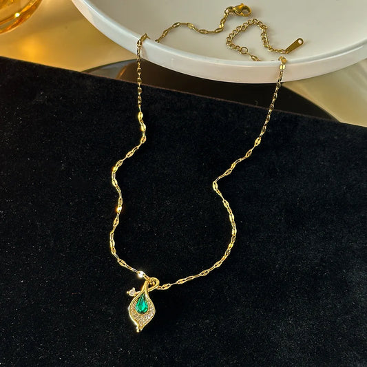 Stainless Steel Luxury Retro Green Zircon Crystal Leaf Necklace Women New Trend Fashion Neck Jewelry Glamorous Gift