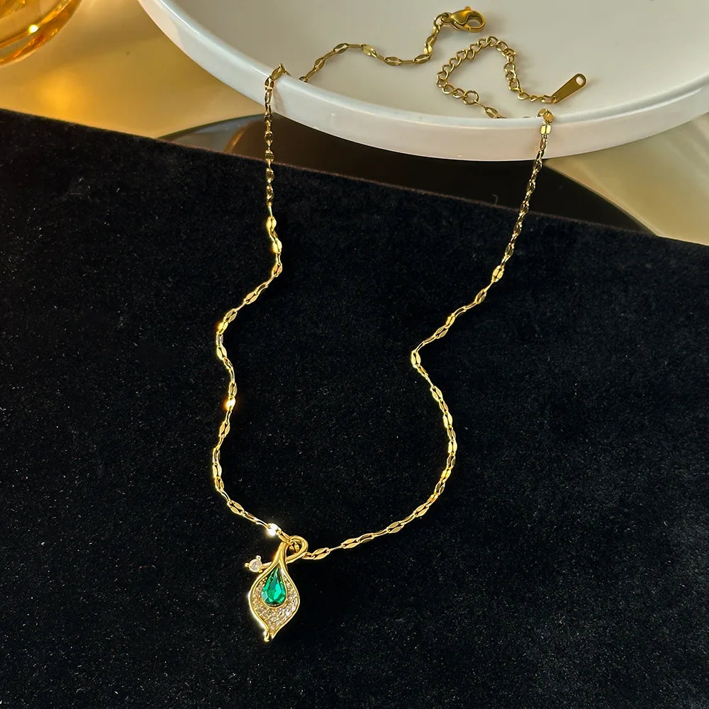 Stainless Steel Luxury Retro Green Zircon Crystal Leaf Necklace Women New Trend Fashion Neck Jewelry Glamorous Gift