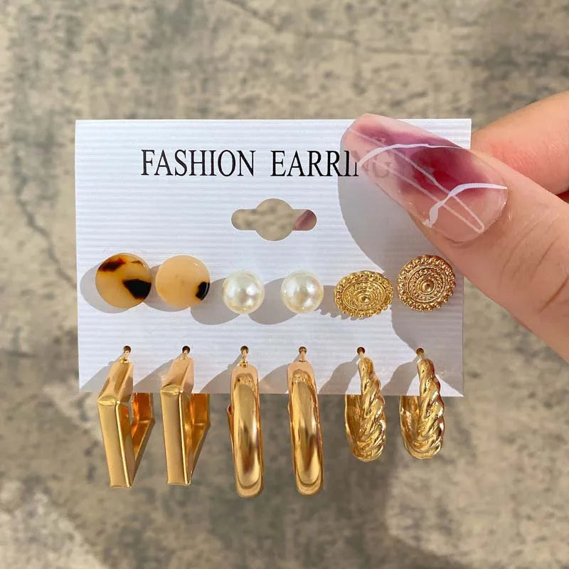 Fashion Metal Gold Color Circle Pearl Earring Set for Women Creative Personality Heart Butterfly Stud Earrings Party Jewelry Set